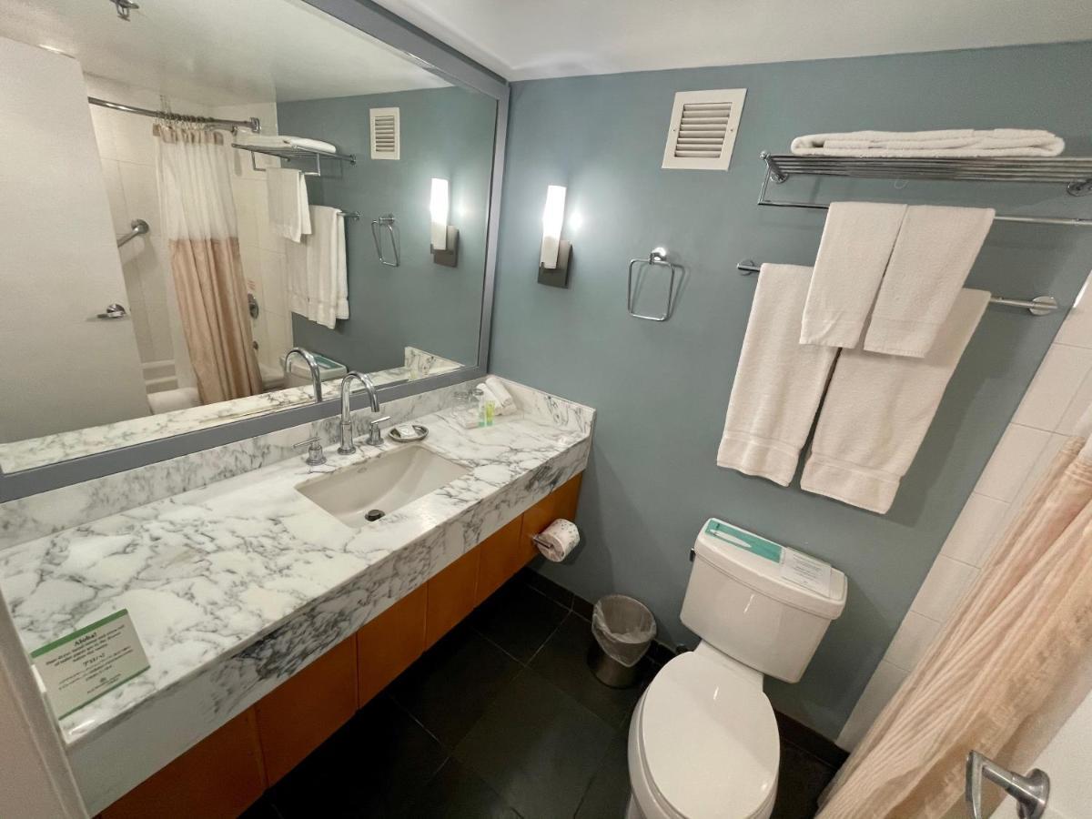 הונולולו Ala Moana Hotel 31St Floor מראה חיצוני תמונה